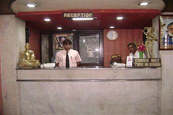 Hotel Heera International Калькутта Экстерьер фото